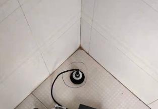 庐山卫生间漏水维修之 loft 夹层储藏室毗邻暗管渗水哪家好，推荐诚匠小爱修缮